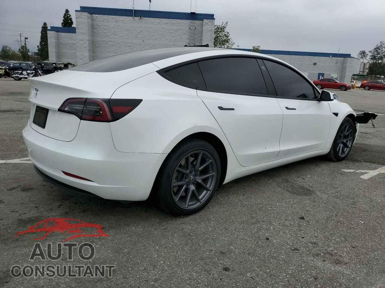 TESLA MODEL 3 2023 - 5YJ3E1EA8PF477213