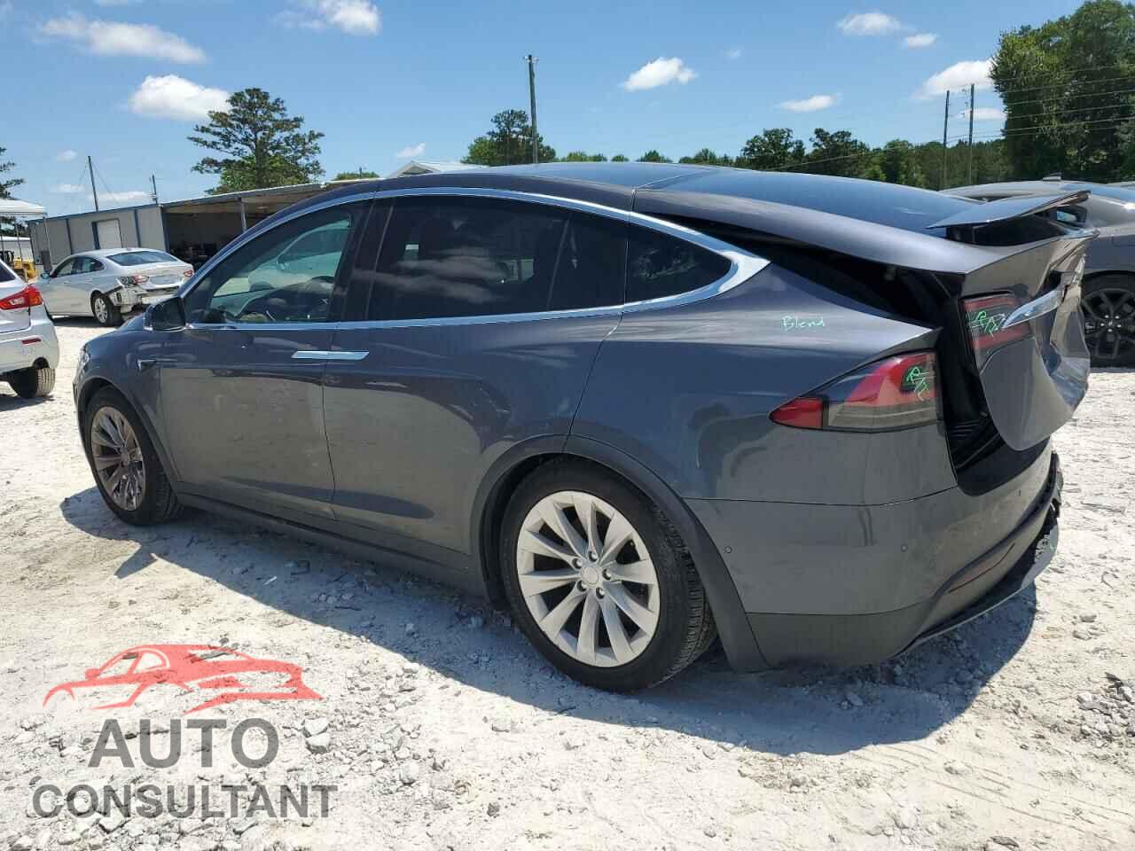 TESLA MODEL X 2017 - 5YJXCDE23HF076073