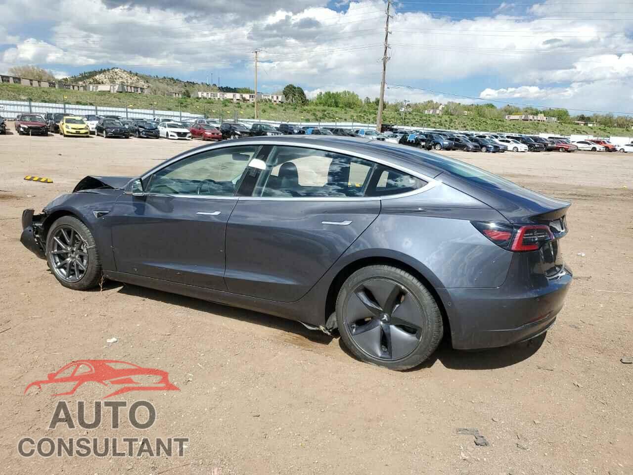 TESLA MODEL 3 2018 - 5YJ3E1EB5JF114450