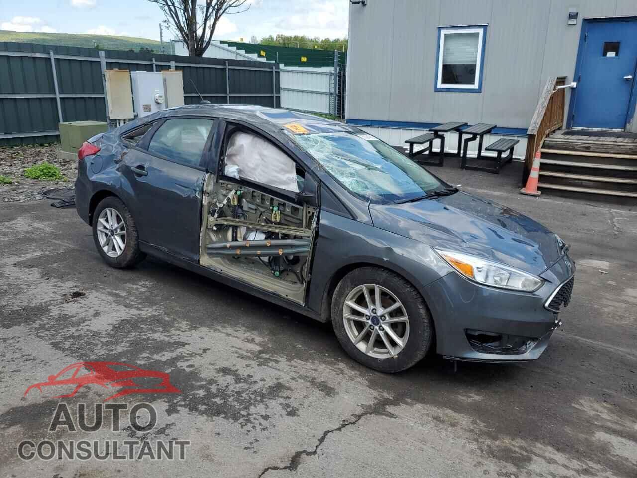 FORD FOCUS 2016 - 1FADP3F2XGL377750