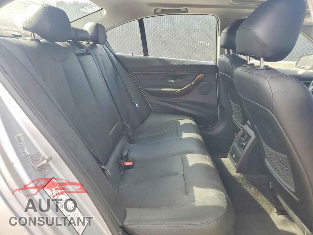 BMW 3 SERIES 2015 - WBA3A5C53FP605416