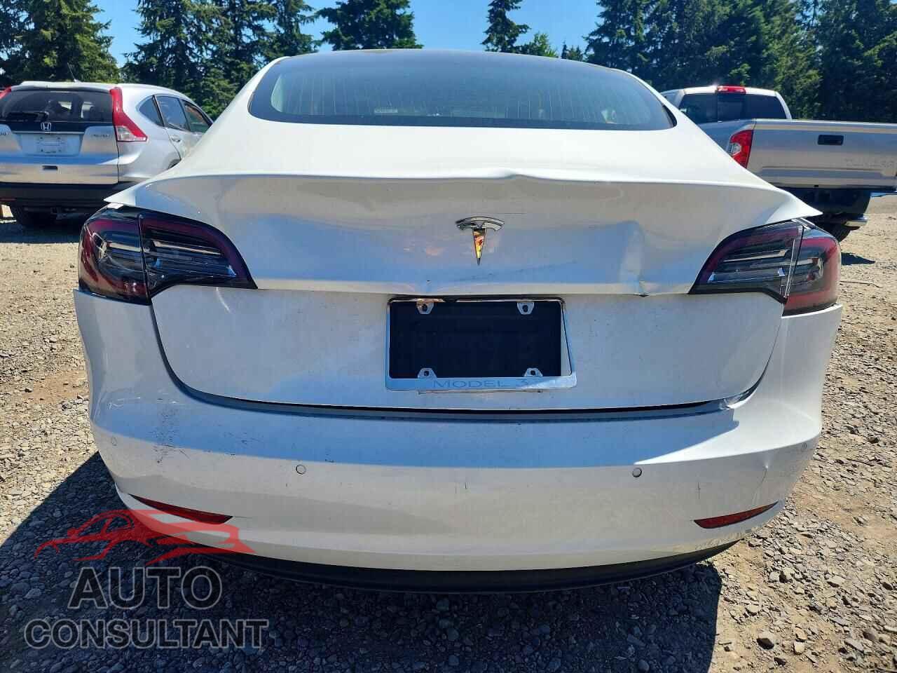 TESLA MODEL 3 2018 - 5YJ3E1EA5JF162408