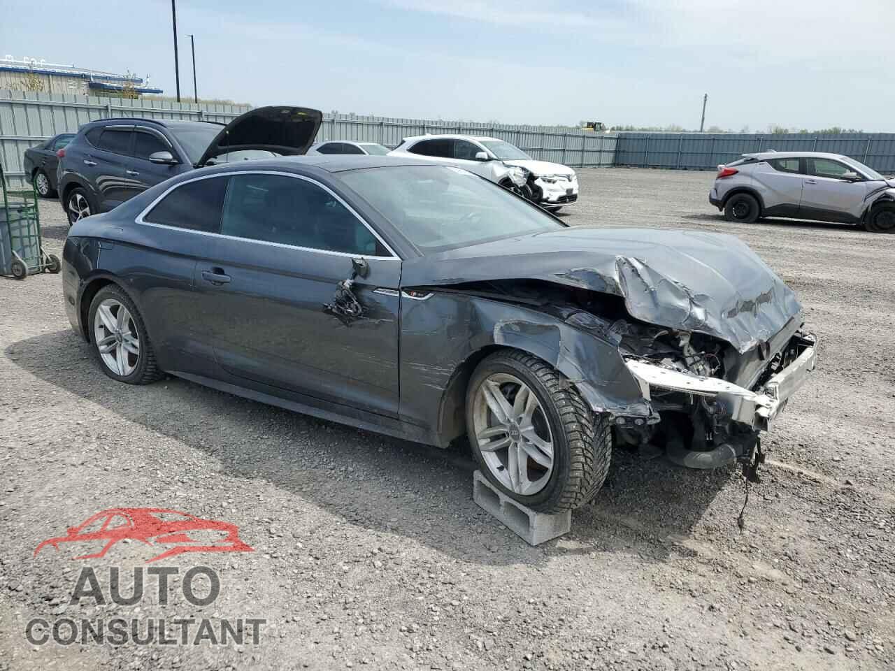 AUDI A5 2018 - WAUTNAF58JA003325