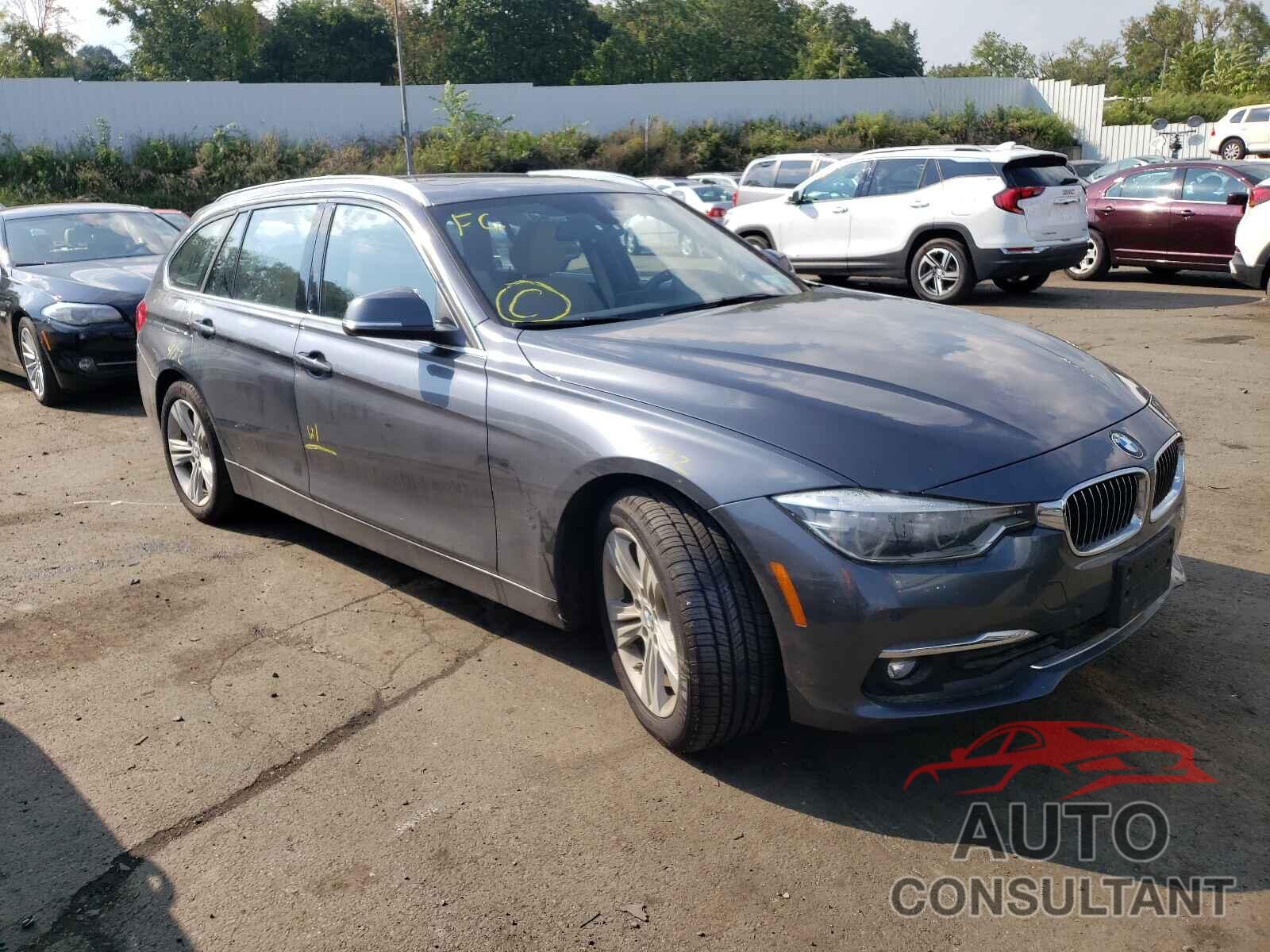 BMW 3 SERIES 2018 - WBA8K3C53JA369403