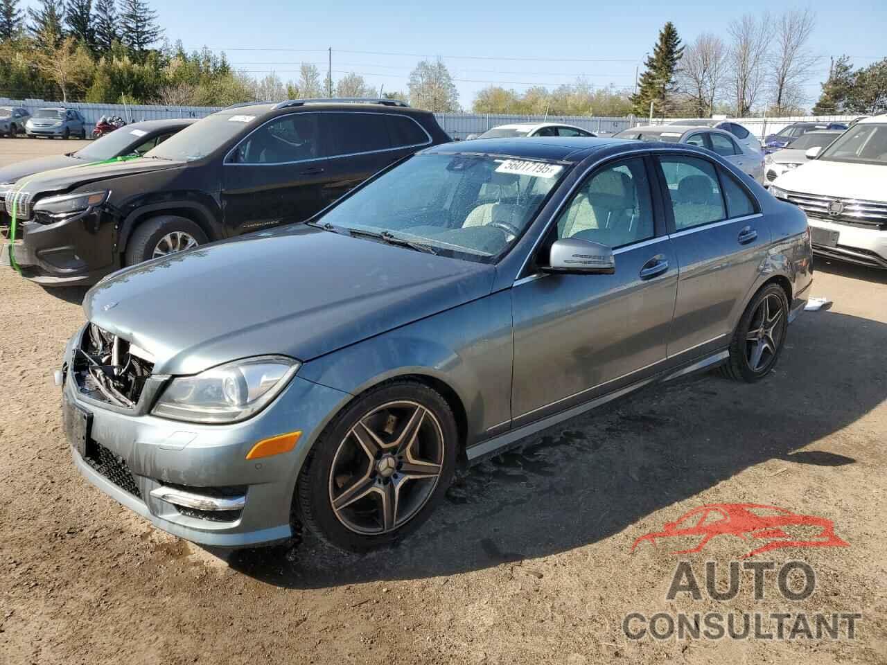 MERCEDES-BENZ C-CLASS 2012 - WDDGF8BB4CA598608