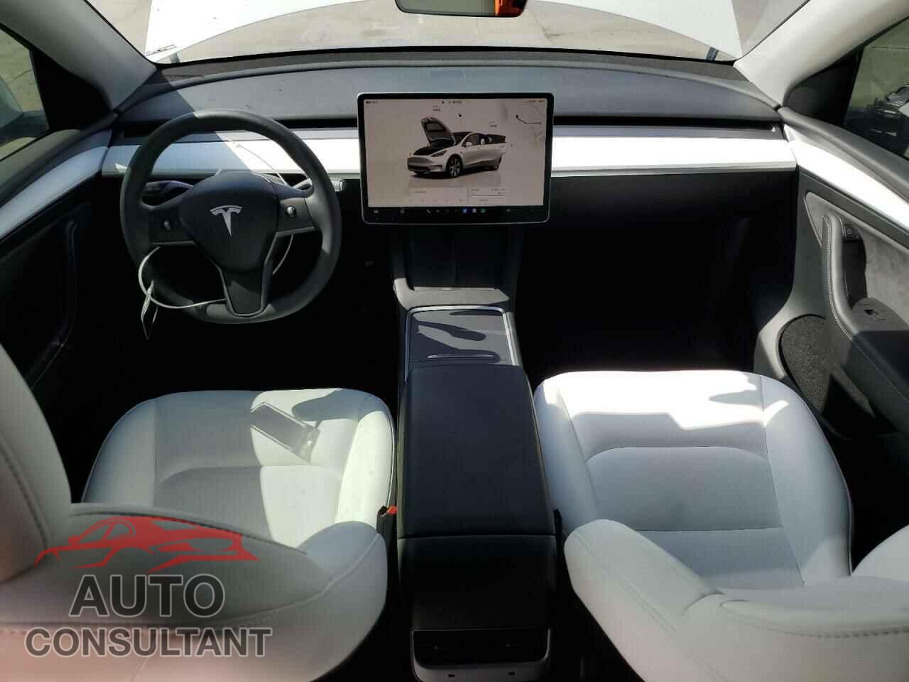 TESLA MODEL Y 2024 - 7SAYGDEE2RF090540