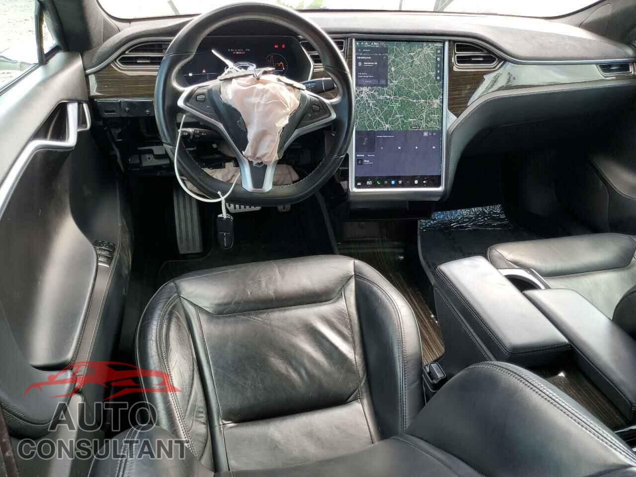 TESLA MODEL S 2015 - 5YJSA1E40FF102402
