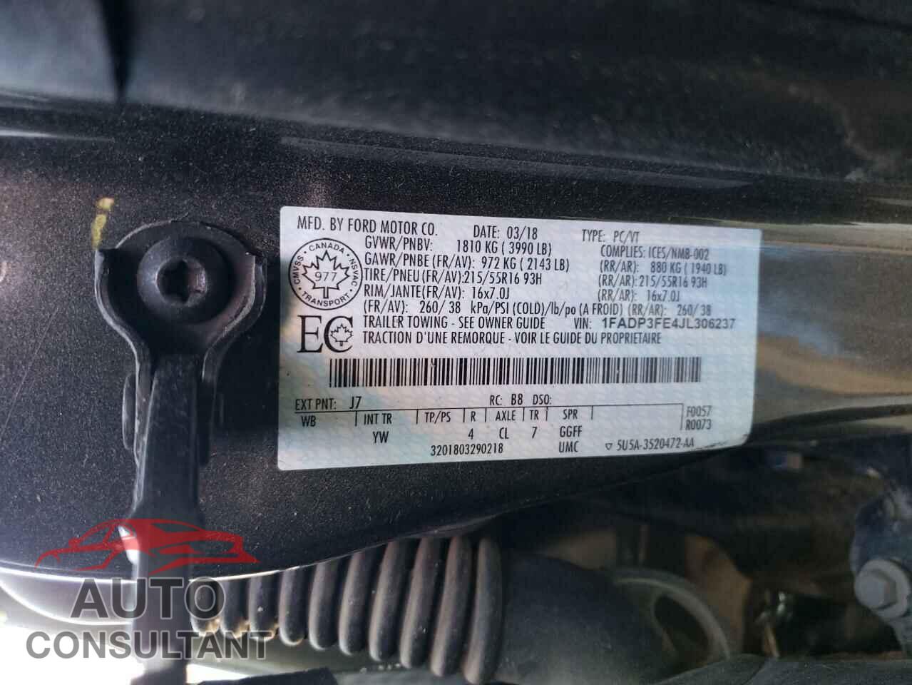 FORD FOCUS 2018 - 1FADP3FE4JL306237