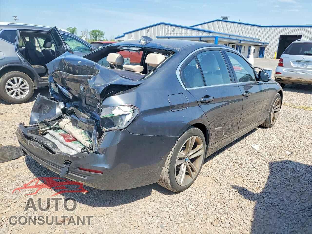 BMW 3 SERIES 2018 - WBA8D9C58JA608568