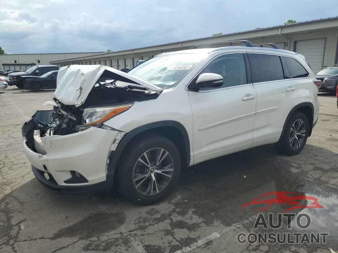 TOYOTA HIGHLANDER 2016 - 5TDJKRFH9GS246875