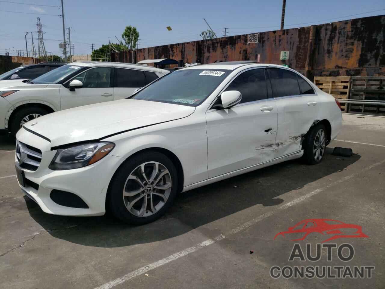 MERCEDES-BENZ C-CLASS 2018 - 55SWF4JB0JU269696