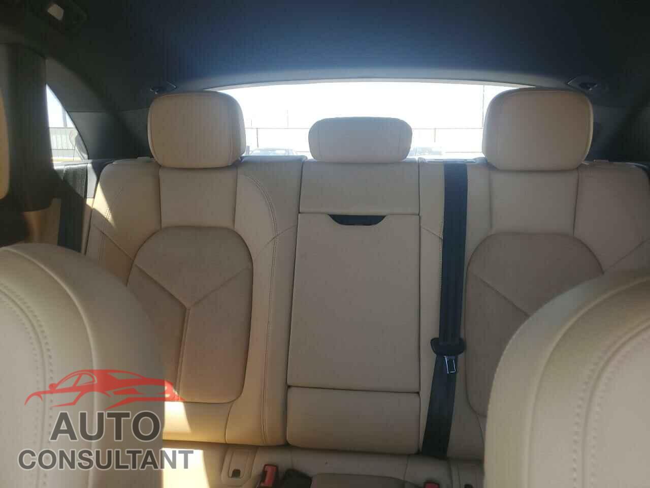 PORSCHE MACAN 2018 - WP1AA2A57JLB10078