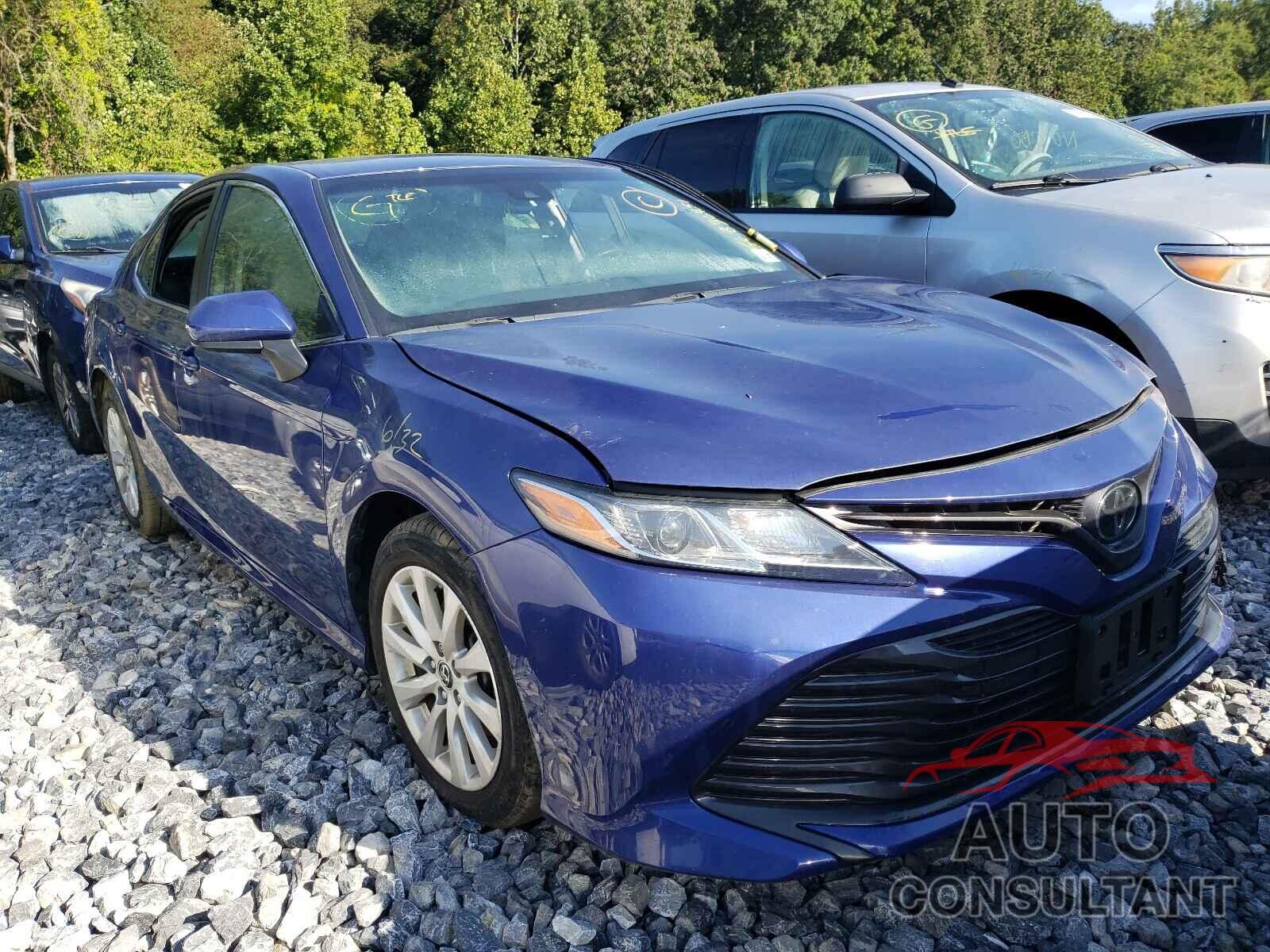 TOYOTA CAMRY 2018 - JTNB11HKXJ3070800