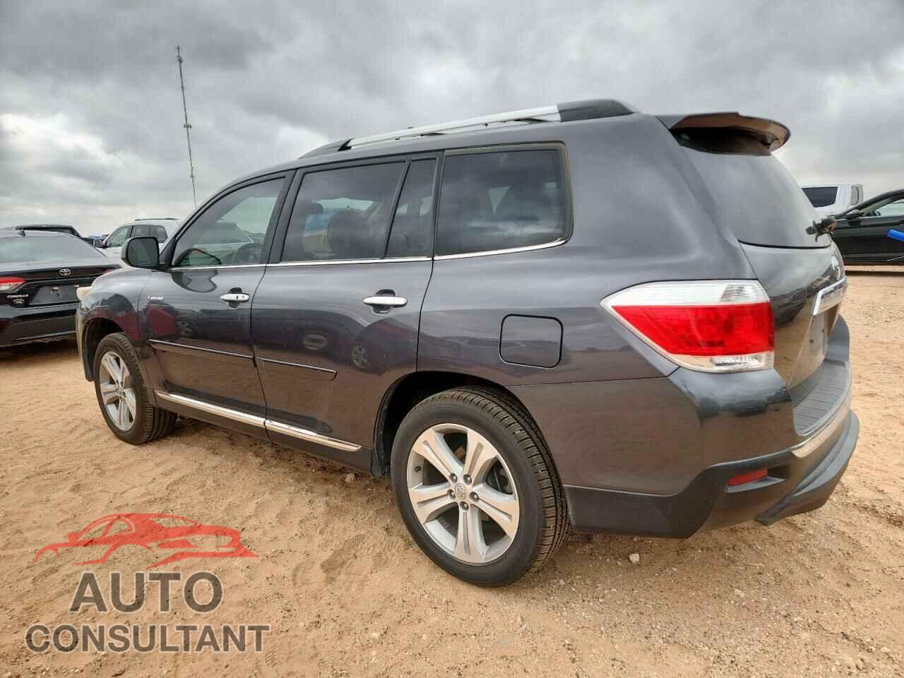 TOYOTA HIGHLANDER 2013 - 5TDDK3EH8DS215950