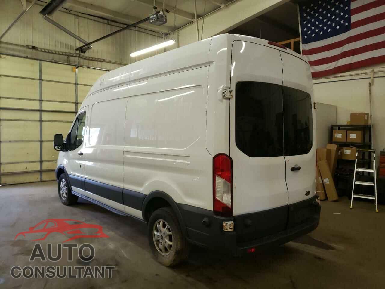 FORD TRANSIT 2016 - 1FTYR2XM5GKA01849