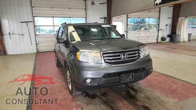 HONDA PILOT 2013 - 5FNYF4H41DB046525