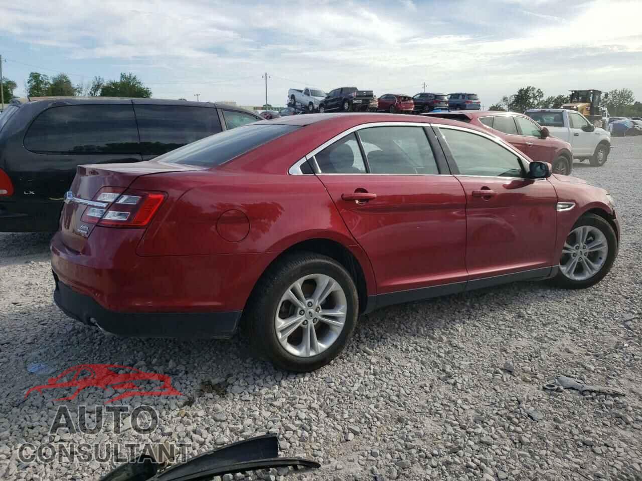 FORD TAURUS 2017 - 1FAHP2E80HG122584