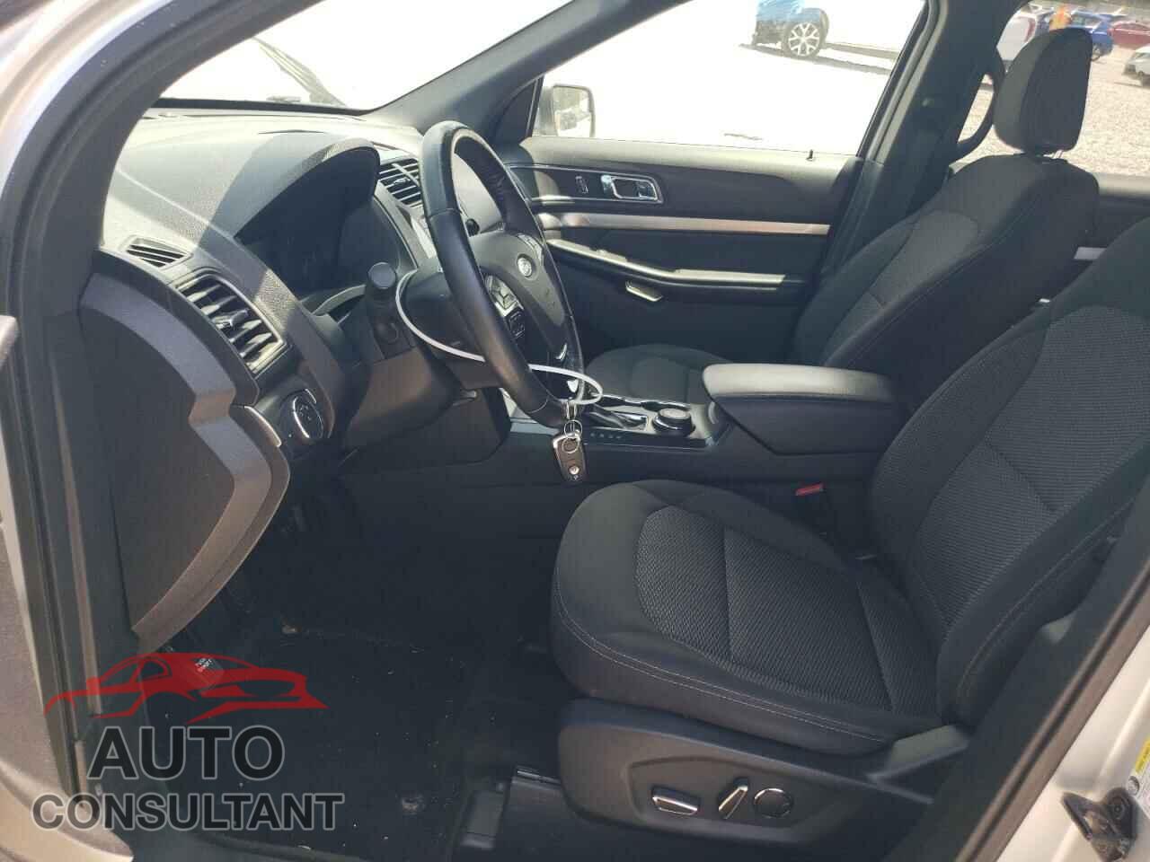 FORD EXPLORER 2018 - 1FM5K8D83JGA17152