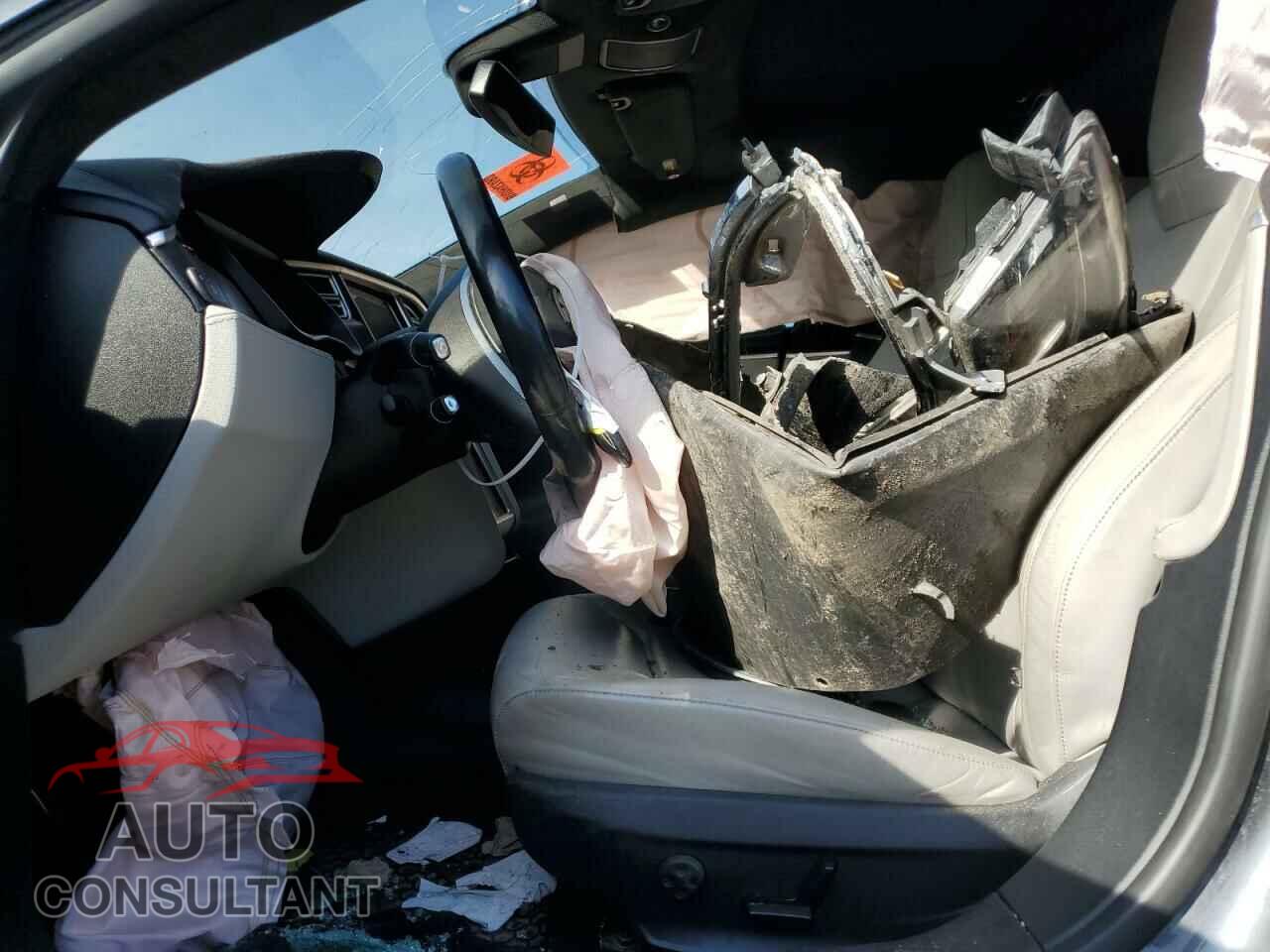 TESLA MODEL S 2015 - 5YJSA1H48FF082220