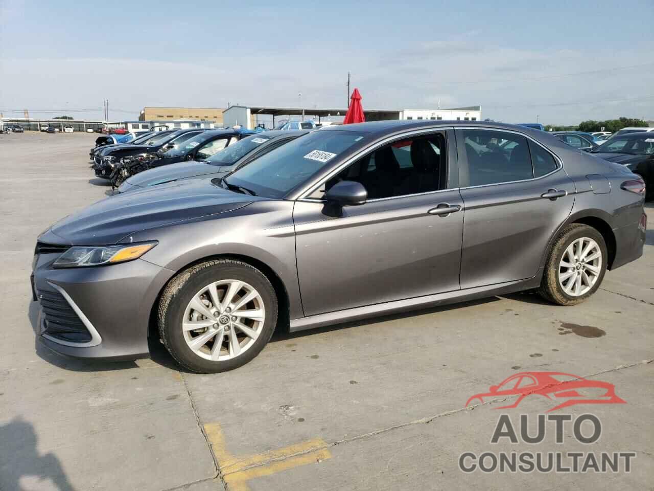TOYOTA CAMRY 2023 - 4T1C11AK8PU775984