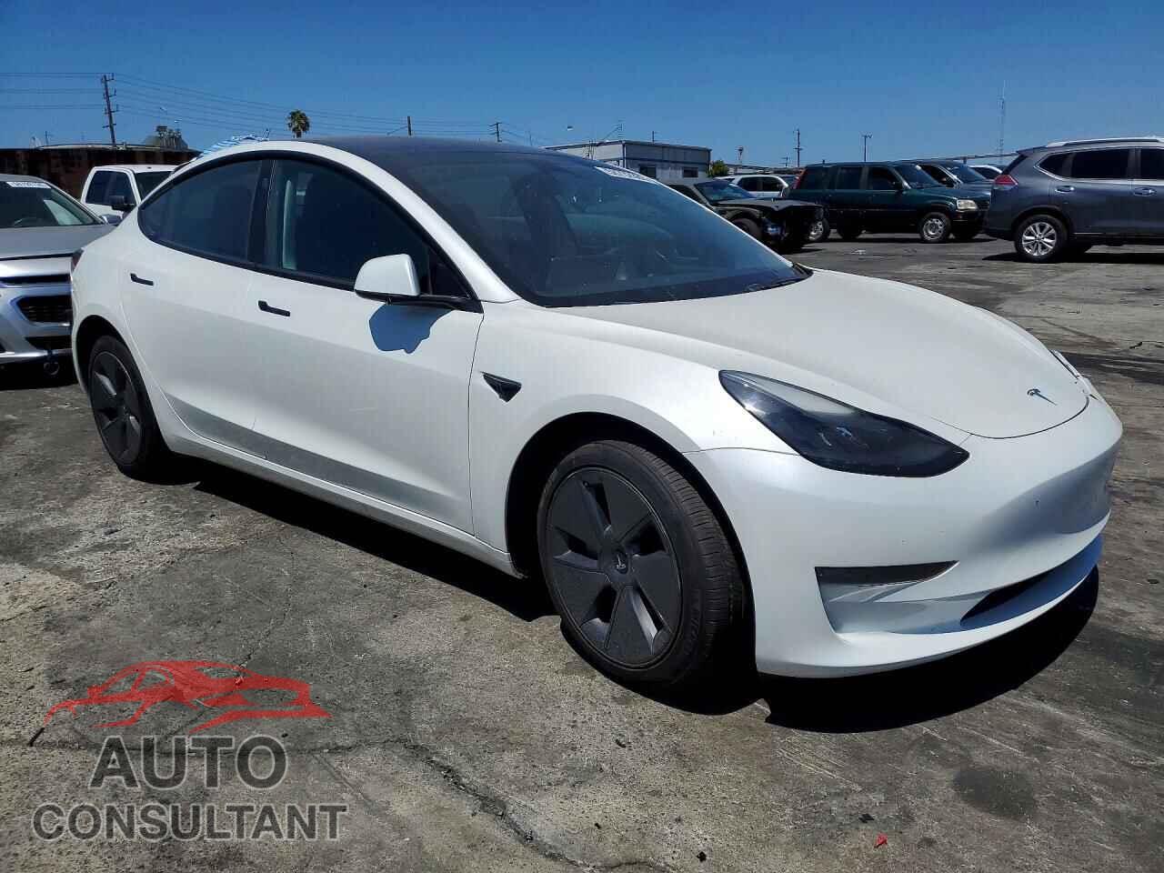 TESLA MODEL 3 2023 - 5YJ3E1EA3PF687668