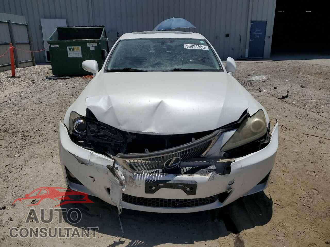 LEXUS IS 2012 - JTHBF5C24C5172006