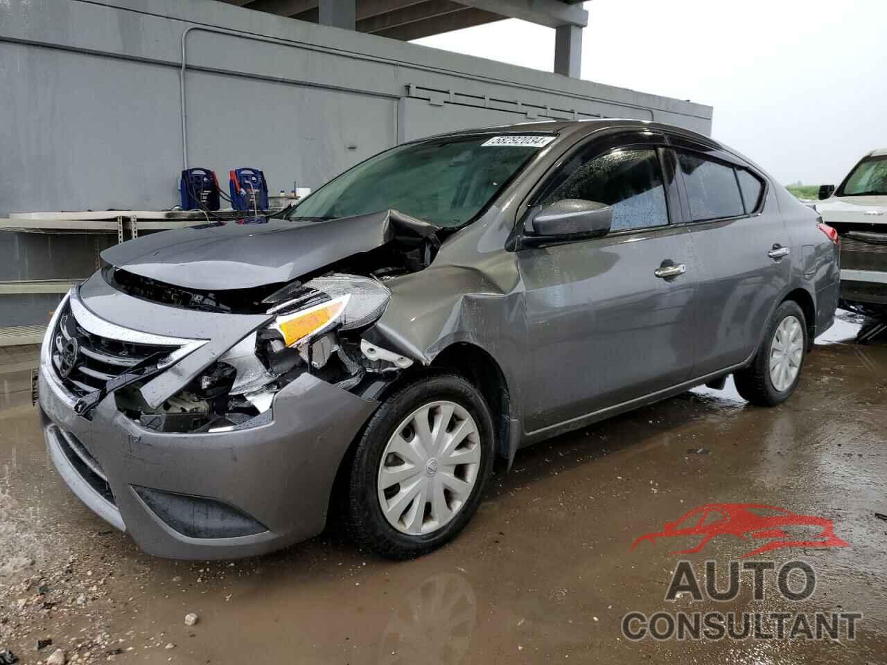 NISSAN VERSA 2019 - 3N1CN7AP4KL810341