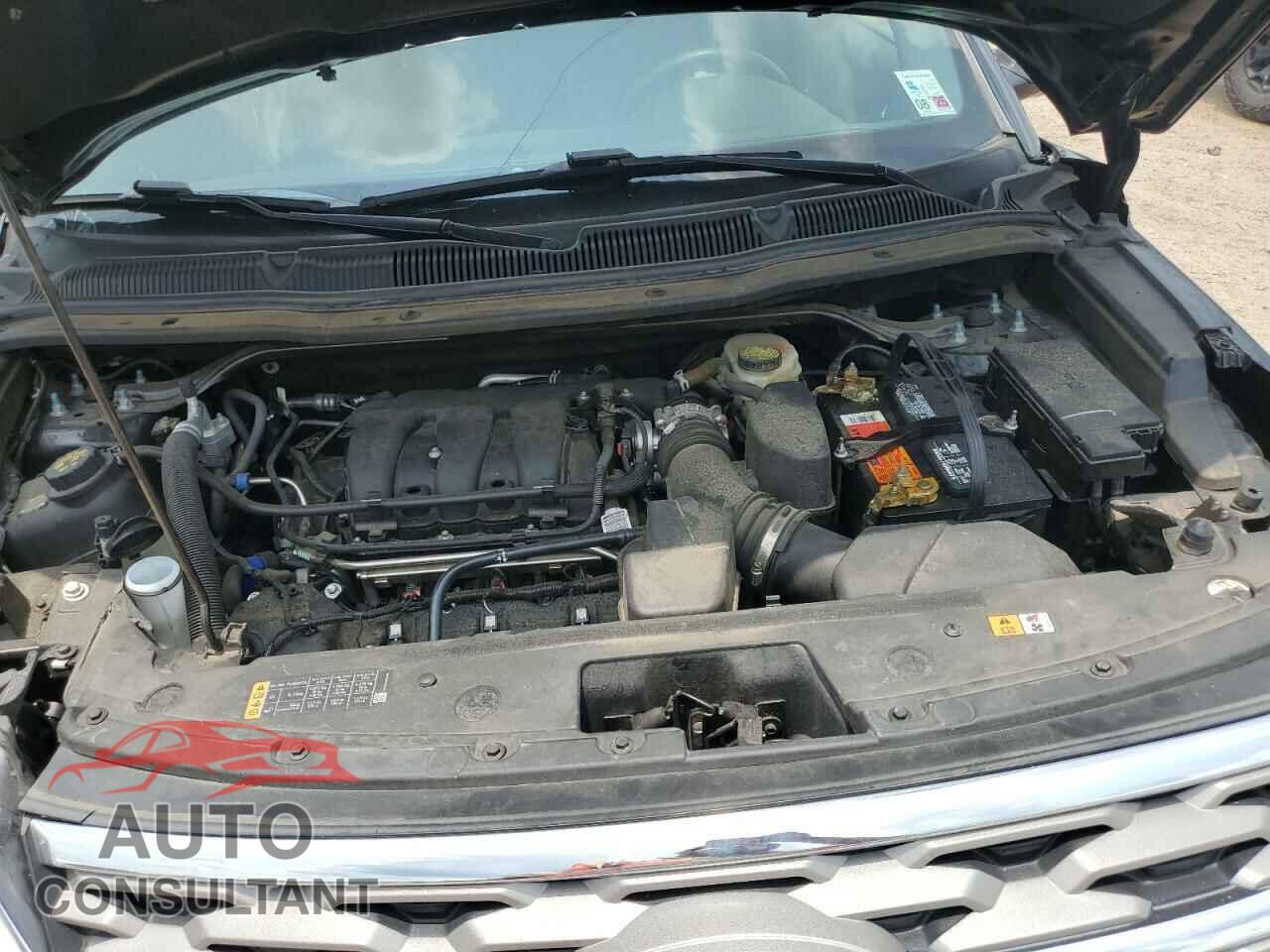 FORD EXPLORER 2018 - 1FM5K7D80JGA23680