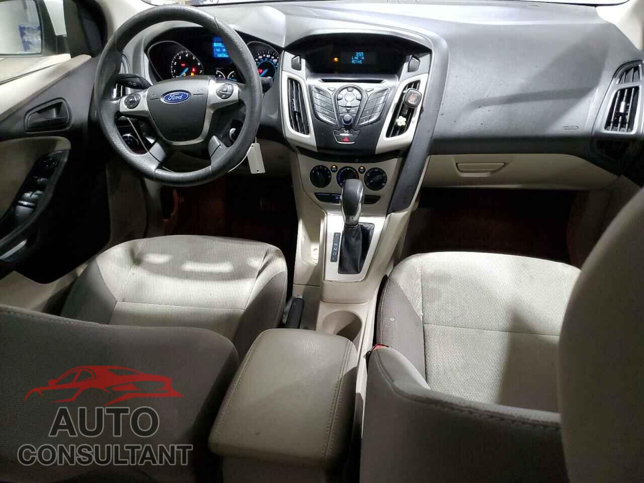 FORD FOCUS 2012 - 1FAHP3F23CL405688