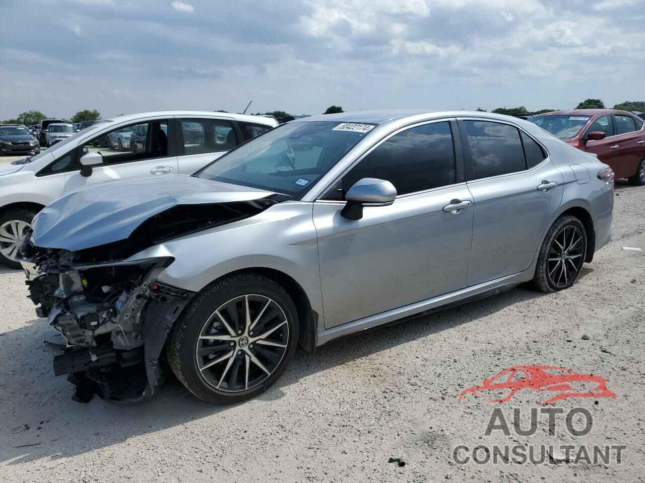 TOYOTA CAMRY 2024 - 4T1G11AK7RU195503