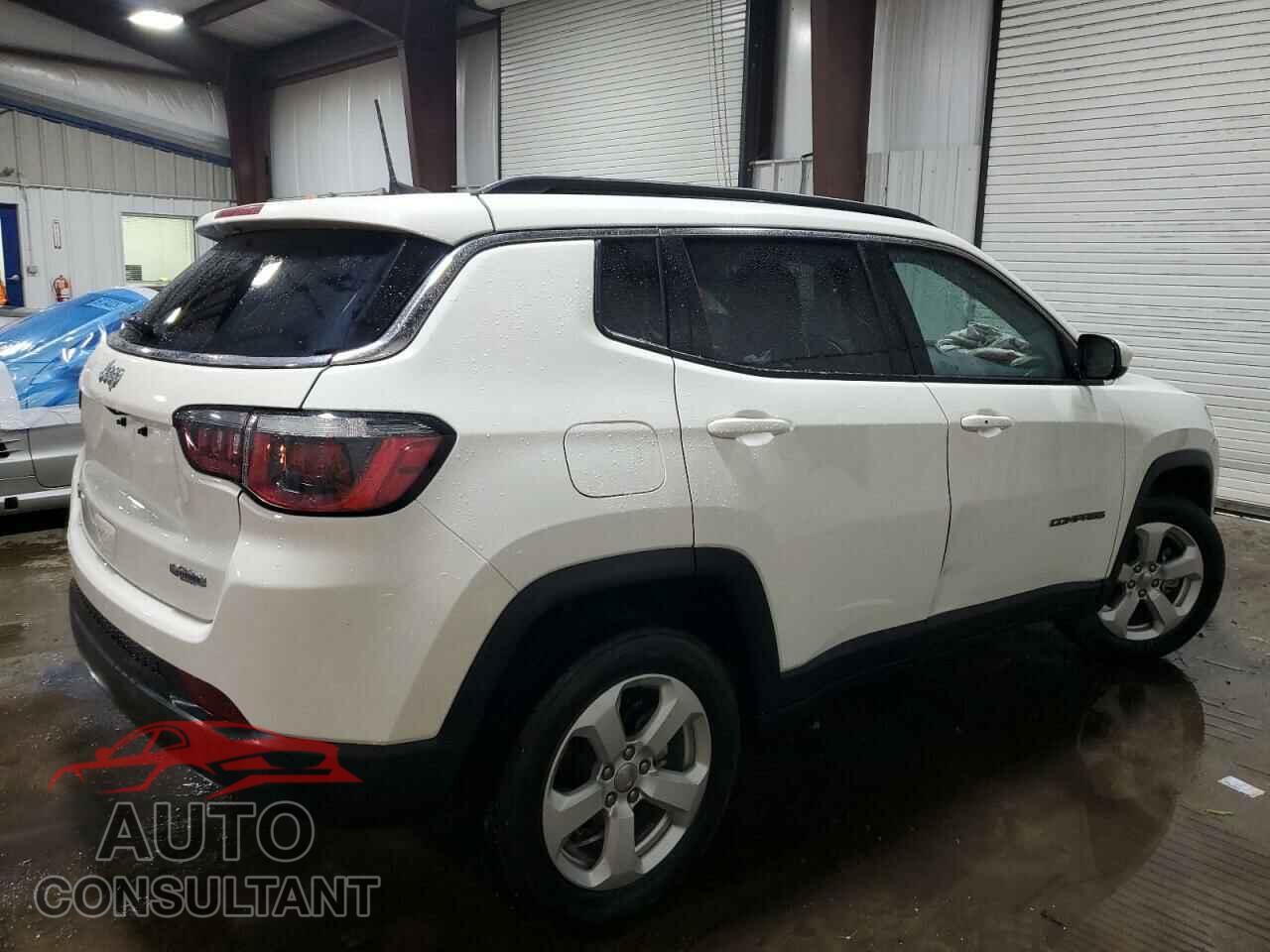 JEEP COMPASS 2020 - 3C4NJDBB0LT240052