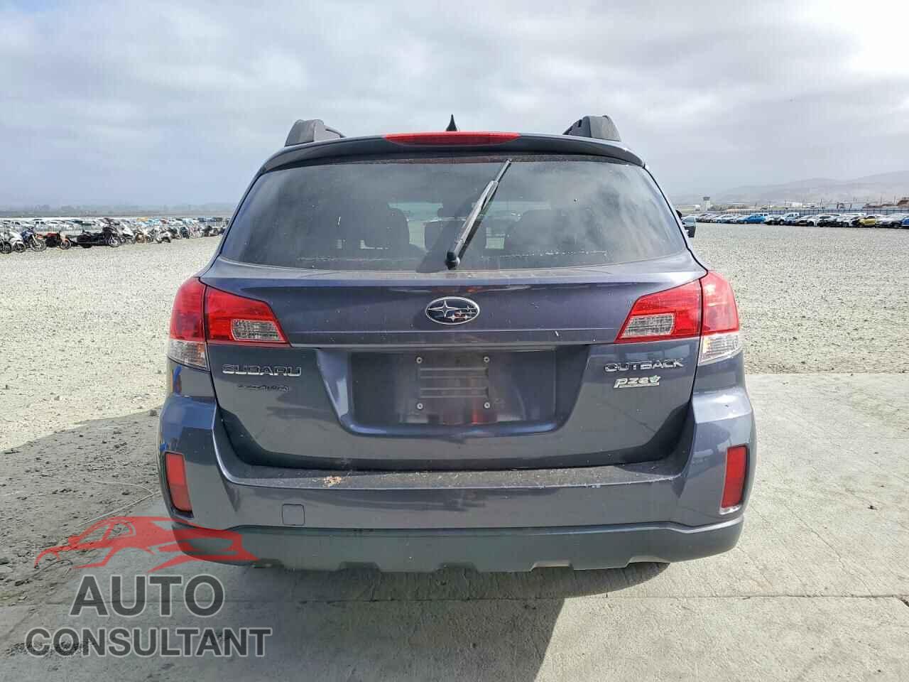 SUBARU OUTBACK 2014 - 4S4BRBCC2E3315416