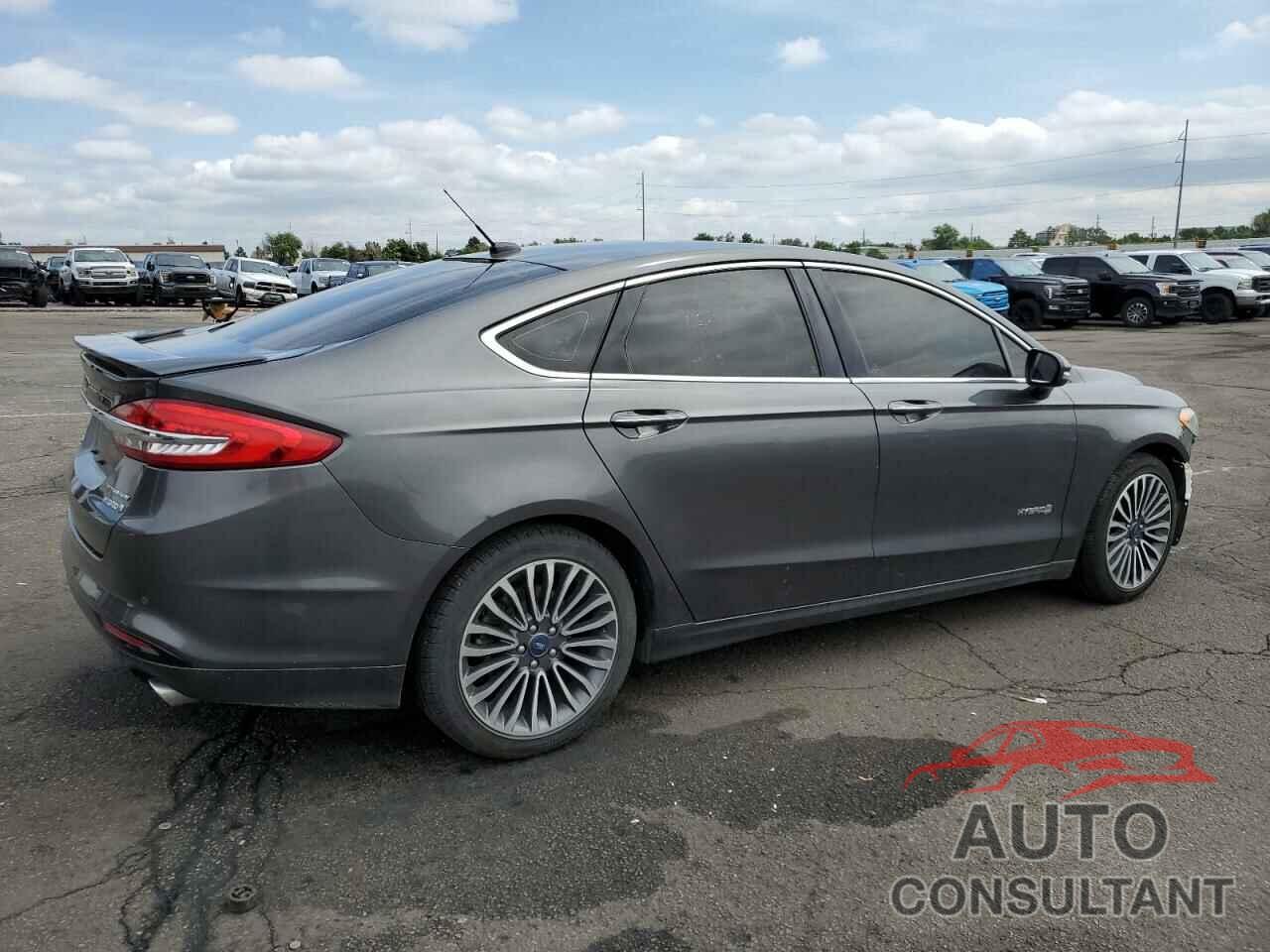 FORD FUSION 2018 - 3FA6P0RU0JR242435