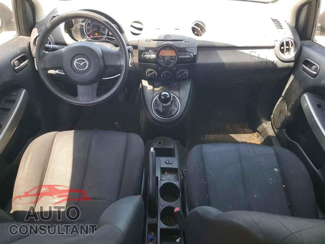 MAZDA 2 2011 - JM1DE1HZ2B0129534
