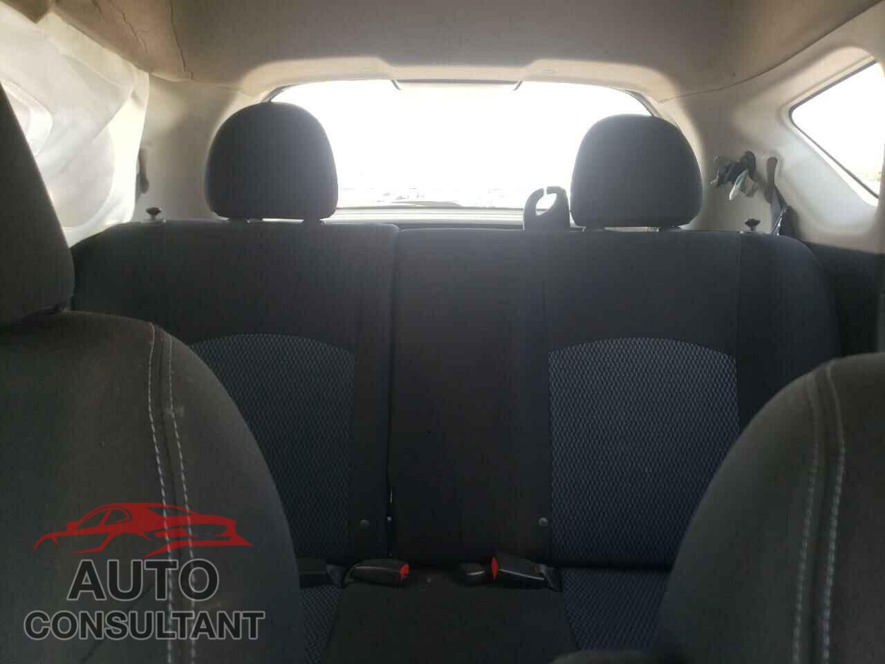 NISSAN VERSA 2017 - 3N1CE2CP3HL352543