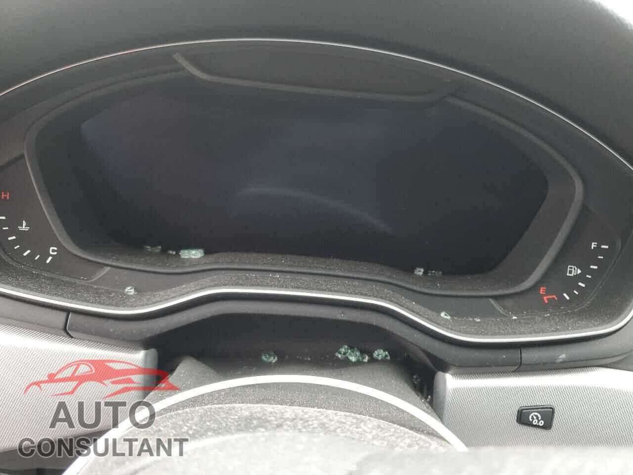 AUDI A4 2017 - WAUDNAF48HN047355