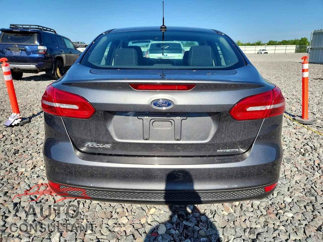 FORD FOCUS 2016 - 1FADP3E2XGL361596