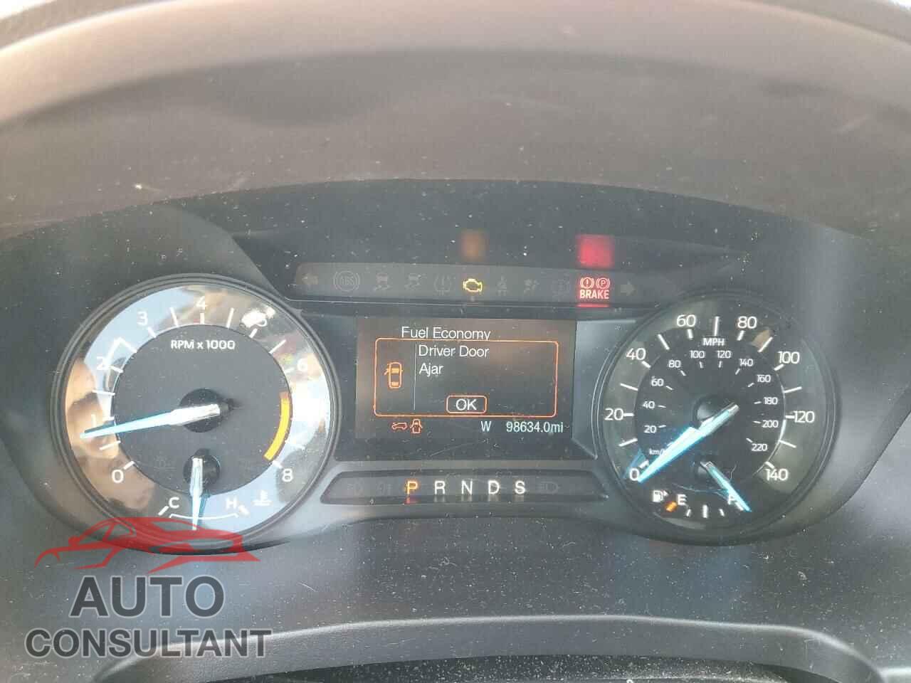FORD EXPLORER 2018 - 1FM5K7DHXJGB74011