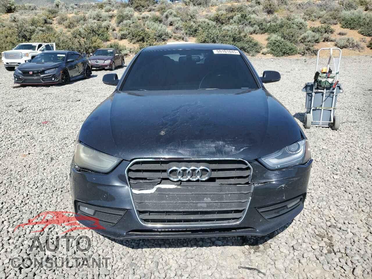 AUDI A4 2013 - WAUFFAFL9DN045444