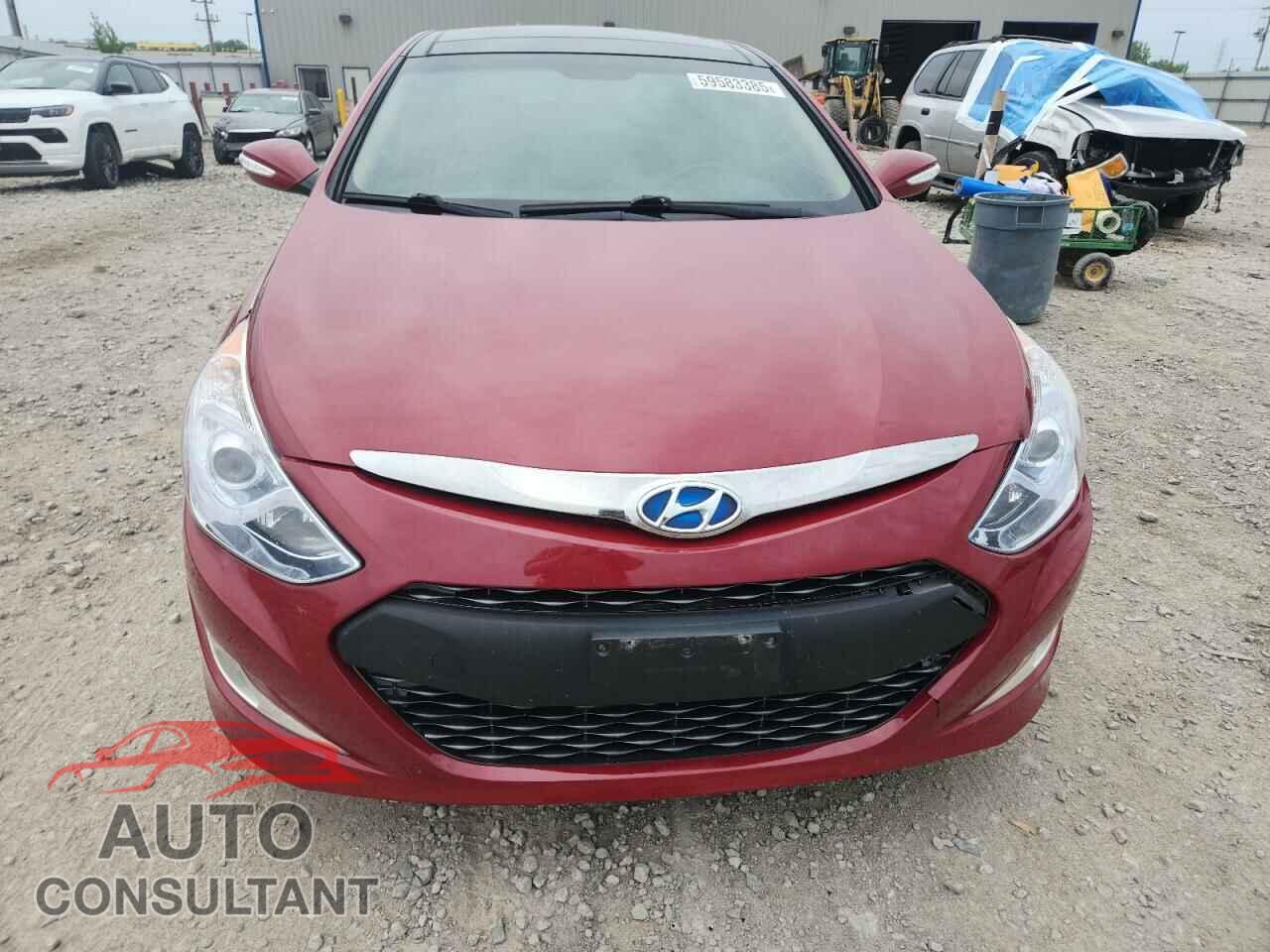 HYUNDAI SONATA 2015 - KMHEC4A40FA121910