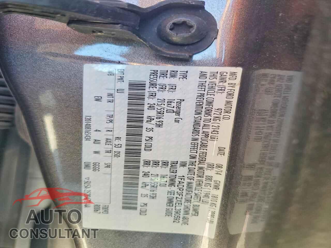 FORD FOCUS 2014 - 1FADP3F2XEL390592