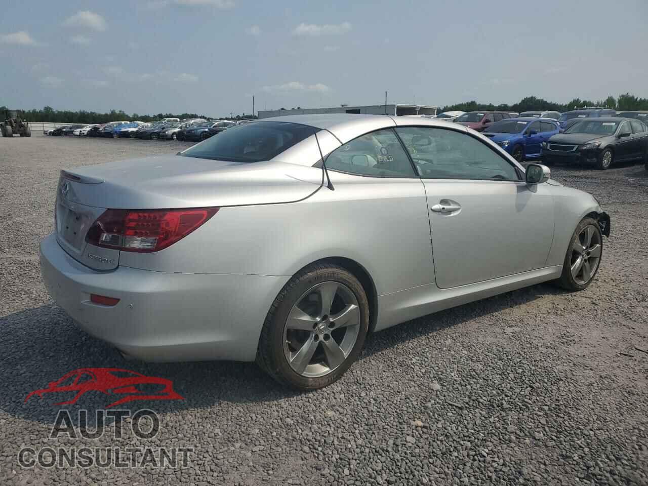 LEXUS IS 2011 - JTHFF2C29B2514971
