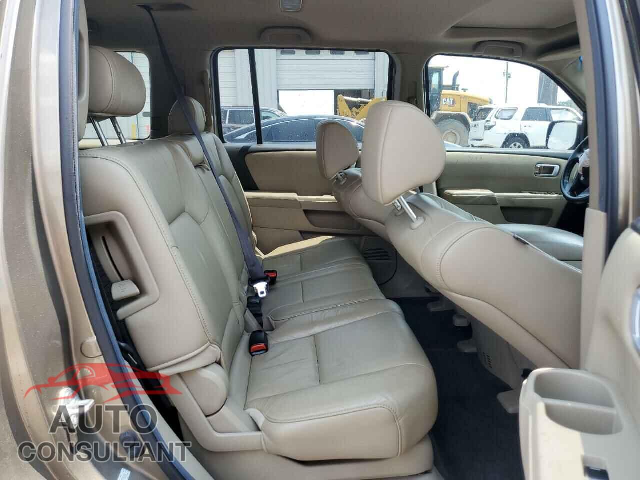 HONDA PILOT 2011 - 5FNYF3H53BB049510