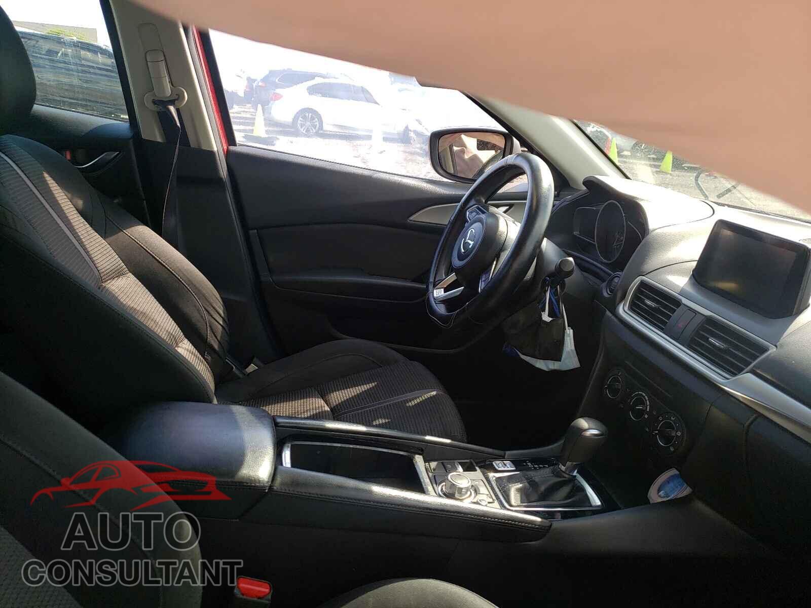 MAZDA 3 2017 - 3MZBN1U76HM110967