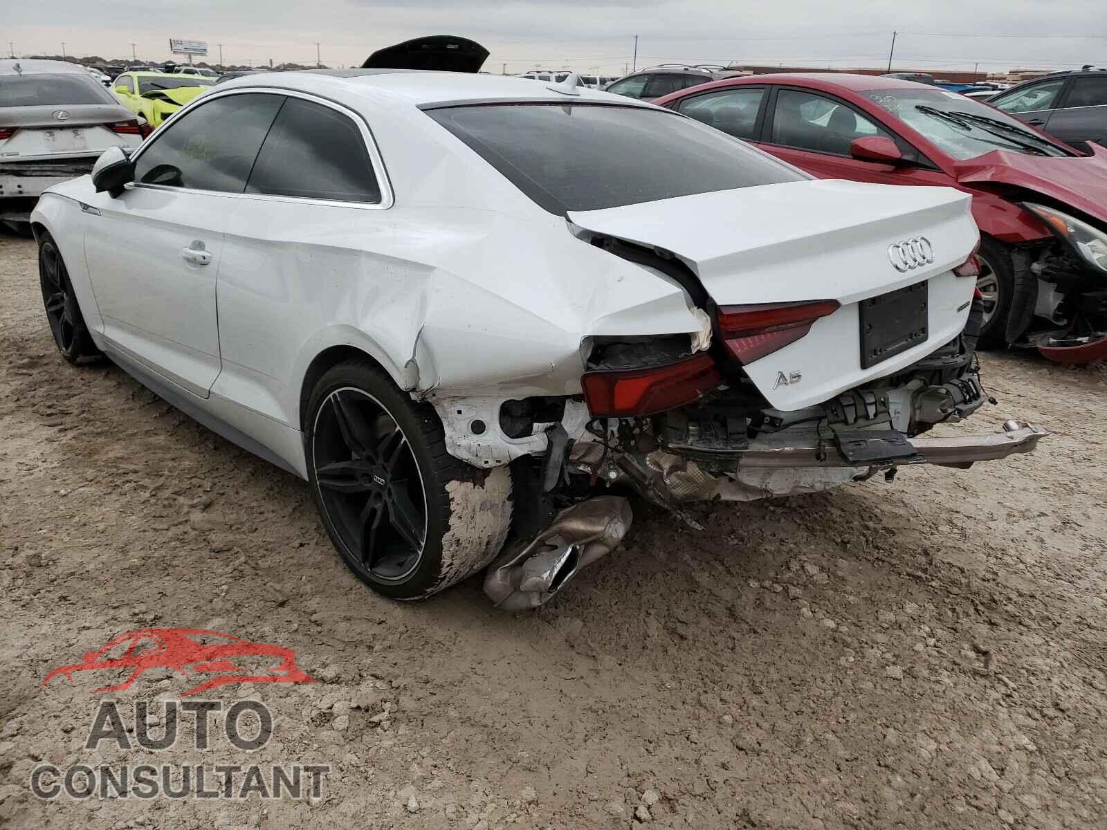 AUDI A5 2019 - WAUTNAF50KA044176