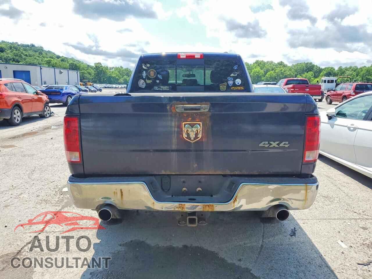 DODGE RAM 1500 2012 - 1C6RD7GT1CS283724