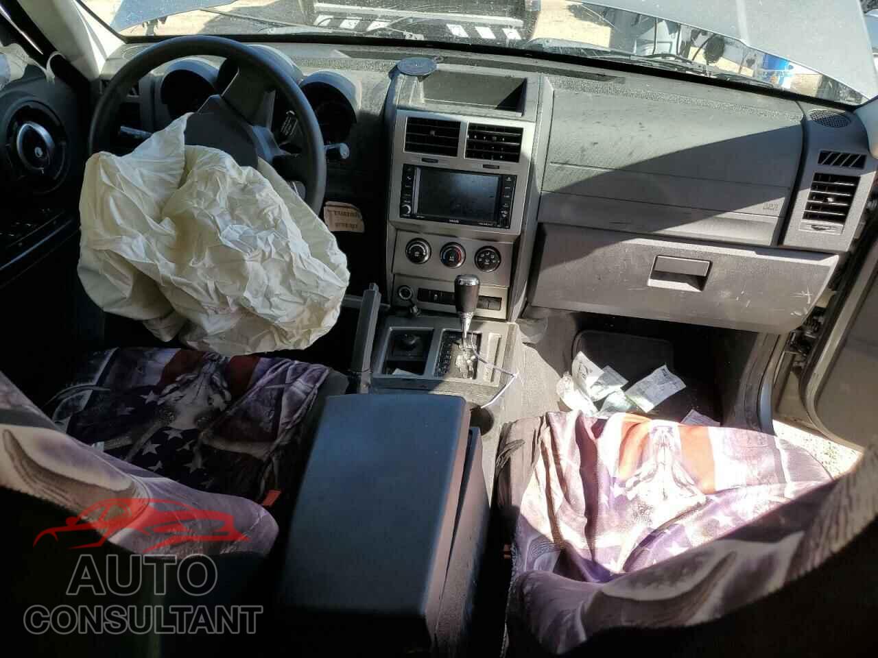 DODGE NITRO 2011 - 1D4PU4GK6BW601370