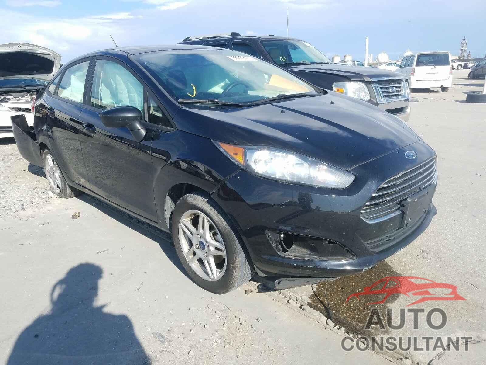 FORD FIESTA 2018 - 3FADP4BJ5JM133772