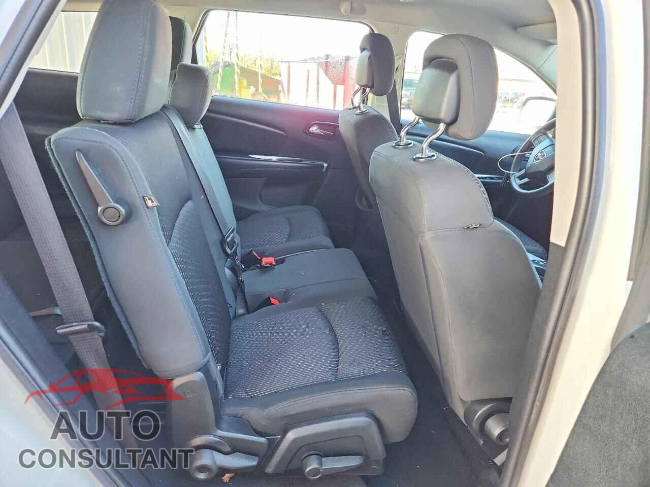DODGE JOURNEY 2012 - 3C4PDCAB8CT229831