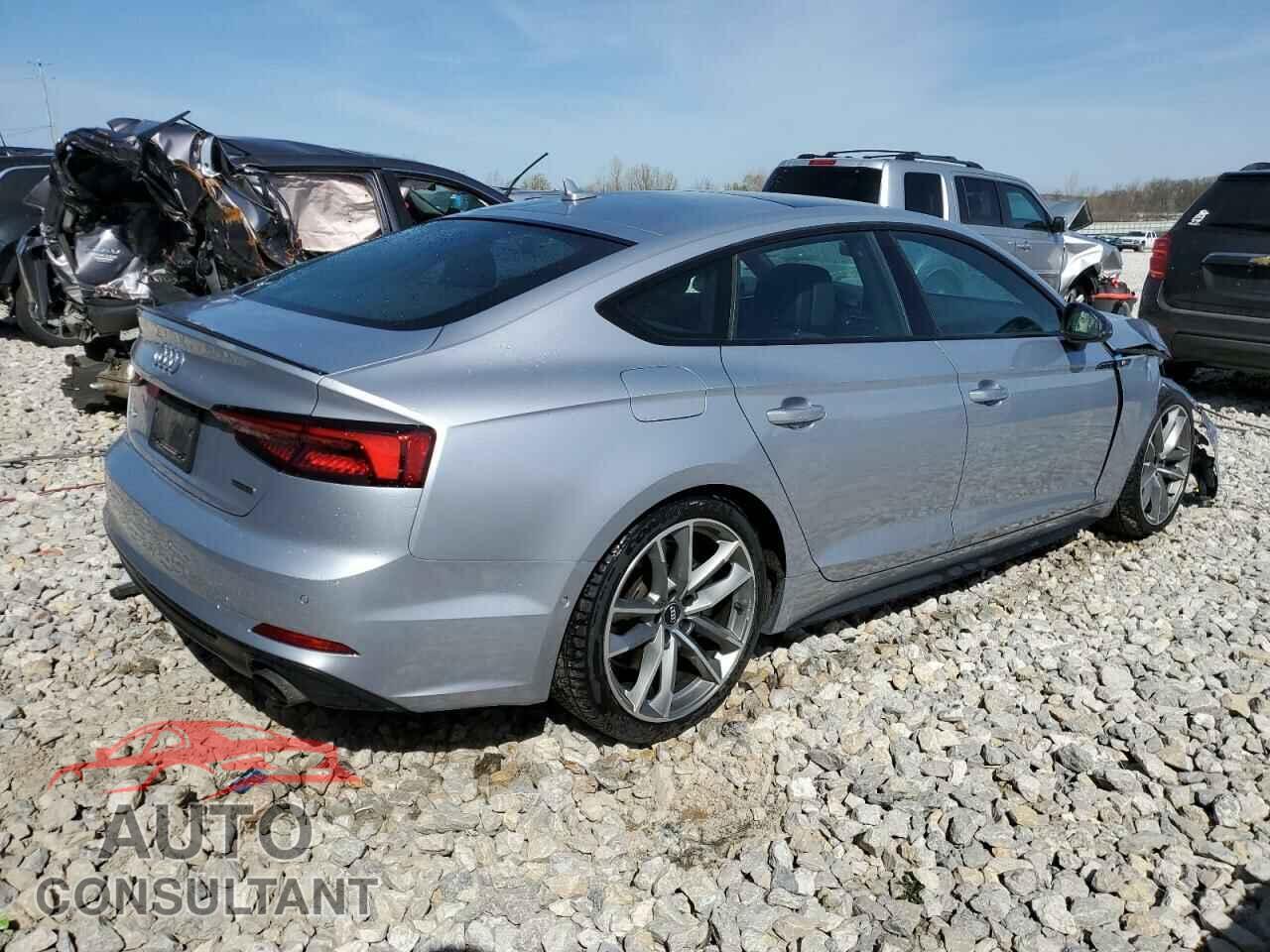 AUDI A5 2019 - WAUFNCF52KA018980